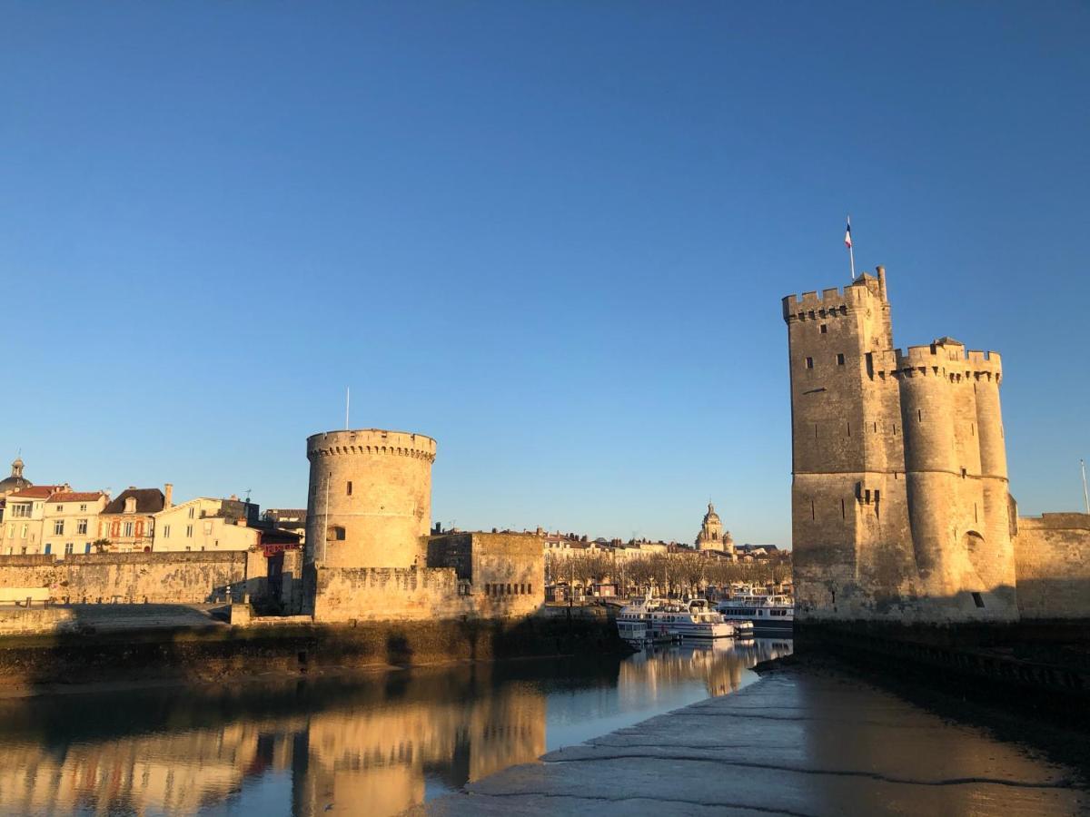 Nuit Insolite Sur Un Voilier Au Coeur De La Rochelle La Rochelle  Exterior foto